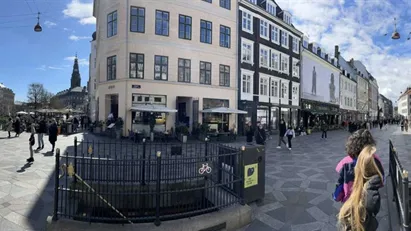 Kontor med ny tagterrasse på Strøget i København