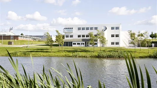 Erhvervslejemål til leje i Århus V - billede 1