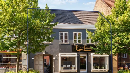 Boligudlejningsejendomme til salg i Horsens - billede 1