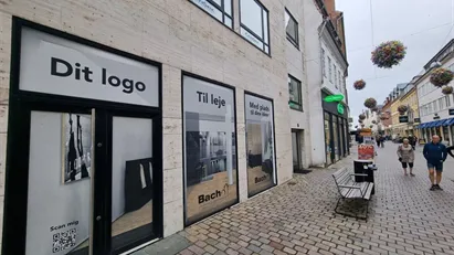 Meget centralt beliggende butikslejemål - i alt 433 kvm