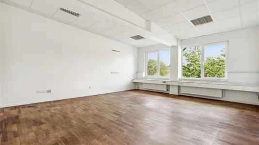 Erhvervslejemål til leje i Viby J - billede 2
