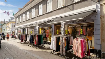 Butik med stor vinduesfacade