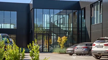 Sjældent udbudt kontor med bedste beliggenhed og direkte udgang til skøn atriumgård - GRATIS PARKERING