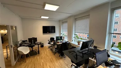 Eget kontorlokale midt i København K