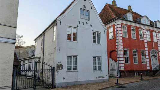 Boligudlejningsejendomme til salg i Aabenraa - billede 1