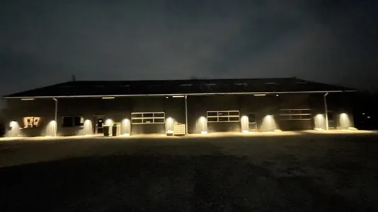 Lagerlokaler til leje i Låsby - billede 1