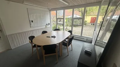 Flot renoveret administrations- og domicilbygning Roskilde