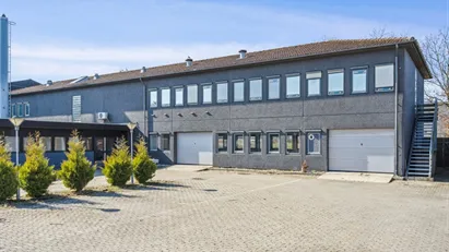 Velbeliggende og Fleksibelt Lagerlejemål i Ishøj