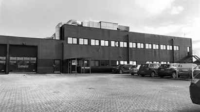 Kontor i Odense S tæt ved motorvejen