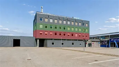 LYST KONTOR MED HAVNEUDSIGT I SYDHAVNEN