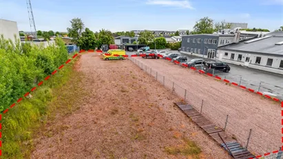 UDENDØRS OPLAG PÅ VALHØJS ALLE 158 I RØDOVRE