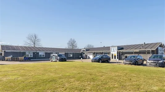 Erhvervslejemål til salg i Vamdrup - billede 2