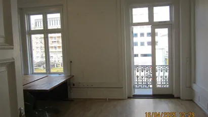 Kontor med udsigt/balkon
