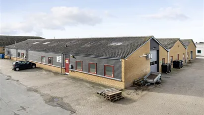 243 m² lager/kontor i større erhvervspark