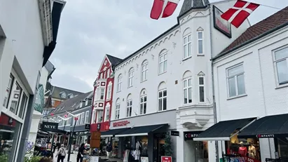 Kontorlejemål direkte ved gågaden i Vejle