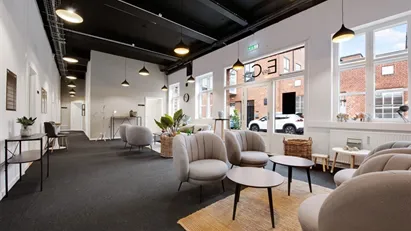 Momsfrit kliniklokale til 4.950 kr. – med parkeringsmulighed lige ved døren i Randers