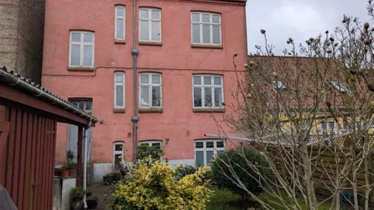 Boligudlejningsejendomme til salg i Fredericia - billede 2