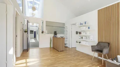 KLINIK I SUNDHEDSHUSET I DRAGØR - MOMSFRIT