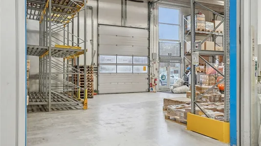 Lagerlokaler til leje i Farum - billede 6