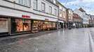 Butik til leje, Odder, &lt;span class=&quot;blurred street&quot; onclick=&quot;ProcessAdRequest(304429)&quot;&gt;&lt;span class=&quot;hint&quot;&gt;Se vej-navn&lt;/span&gt;[xxxxxxxxxx]&lt;/span&gt;