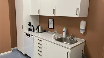 55 kvm stort lyst lokale i kontorfællesskab