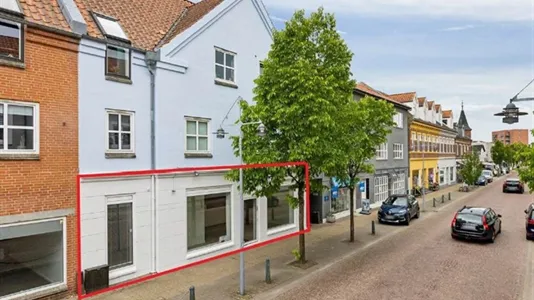 Butikslokaler til leje i Brønderslev - billede 1