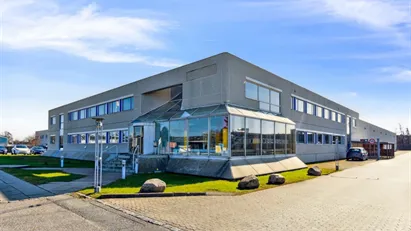 KONTOR/SHOWROOM/LAGER TIL LEJE