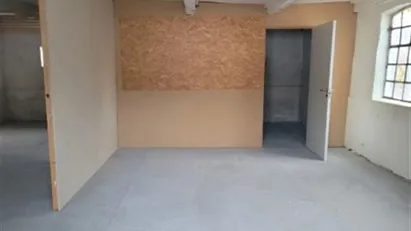 Værksted til leje i 3050 Humlebæk