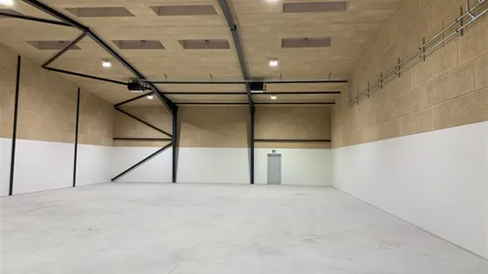 Lagerlokaler til leje i Nørresundby - billede 4