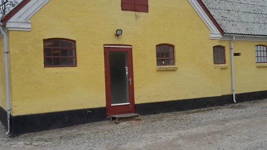 Lagerlokaler til leje i Ishøj - billede 1