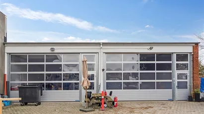 Lager på ca. 158 kvm til leje i Rødovre