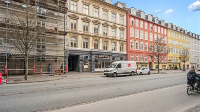Fint kontor med synlig placering på Vesterbrogade