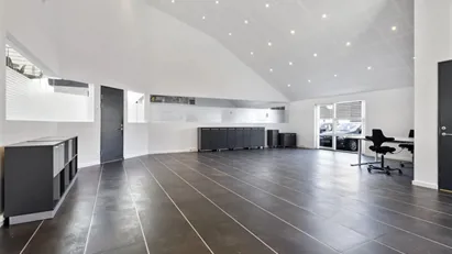 Yderst indbydende showroom med højt til loftet