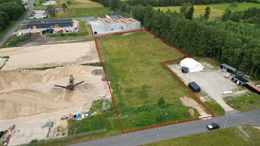 Erhvervsgrunde til salg i Silkeborg - billede 2
