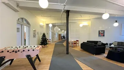 Stort kontorlejemål i det smukke Toldkammer