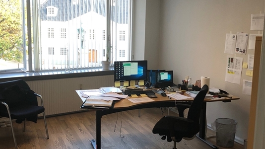 147 m2 kontor, klinik, undervisnings-/mødelokale i Randers C til leje