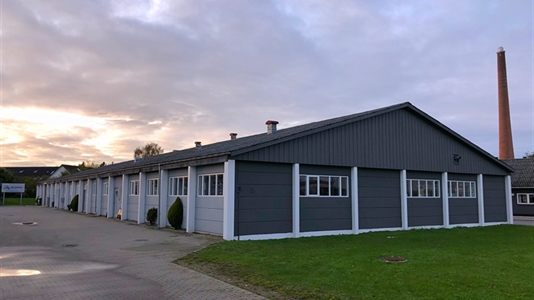 84 m2 produktion, lager, kontor i Næstved til leje
