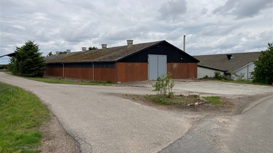 640 m2 lager i Børkop til leje