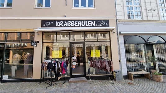 109 m2 butik i Viborg til leje