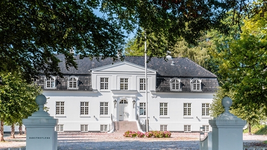 100 m2 kontor i Fredensborg til leje