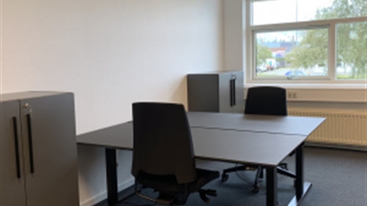 16 m2 kontor i Roskilde til leje