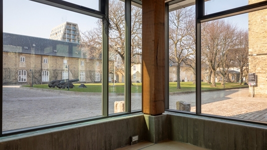 493 - 3986 m2 kontor, showroom, restauration eget brug i København K til leje
