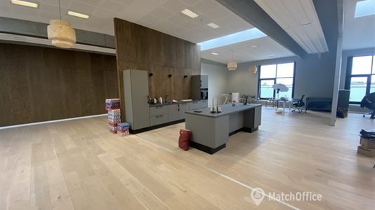 700 m2 kontor i Vejle Centrum til leje