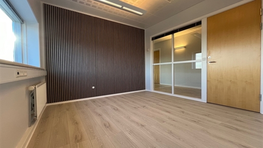 29 m2 kontor i Herning til leje
