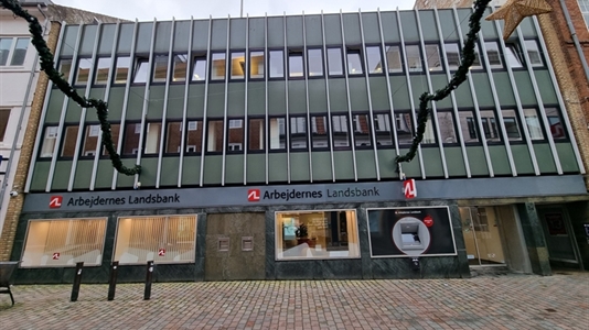 1049 m2 boligudlejningsejendom i Viborg til salg