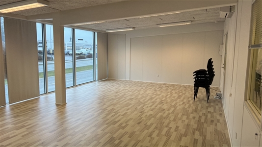 70 m2 kontor, kontor, showroom i Skanderborg til leje