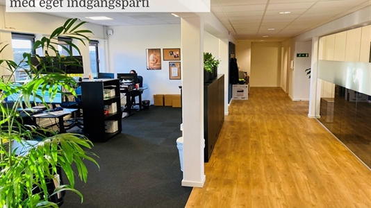 293 m2 kontor i Tranbjerg J til leje