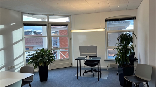 150 m2 kontor i Karlslunde til leje