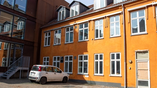 112 m2 kontor, klinik i Århus C til leje