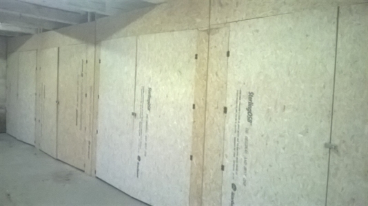 8 - 30 m2 lager i Aakirkeby til leje